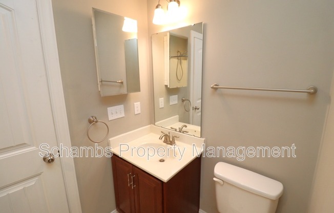 1428 PROVIDENCE GRN LN