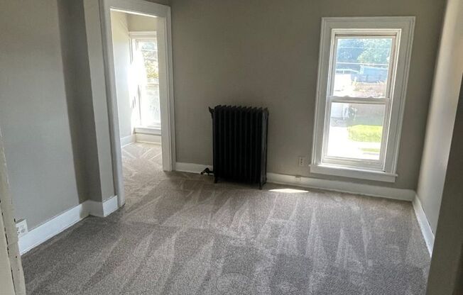 316 Maple Ave 6 Unit