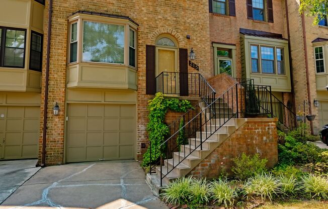 Great 3br 2.5 Bath Townhome in Rockville MD