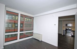 2 beds, 2 baths, 887 sqft, $5,500, Unit 05E