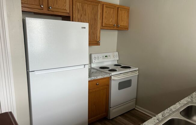 4 beds, 1 bath, $1,450, Unit 2