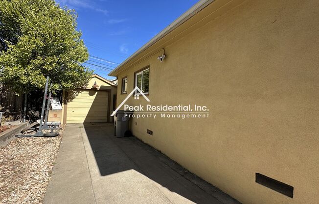 2 beds, 1 bath, $2,495