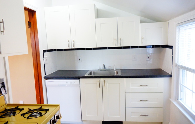 806 Houston Avenue D&G GROUP LLC
