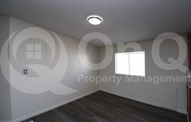 1635 S 77 ST