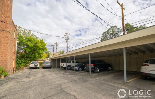 Stunning Apartment Within Walking Distance To U of U!