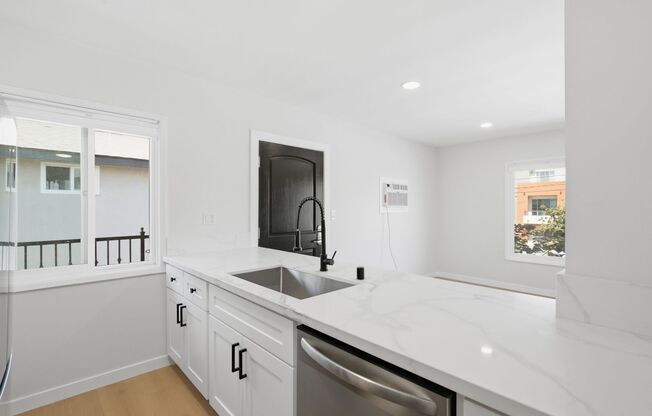 14620-14626 Magnolia Blvd
