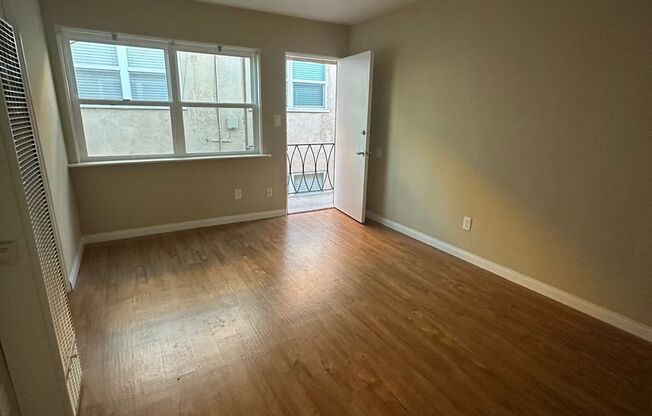 1 bed, 1 bath, $1,895, Unit 4318.5