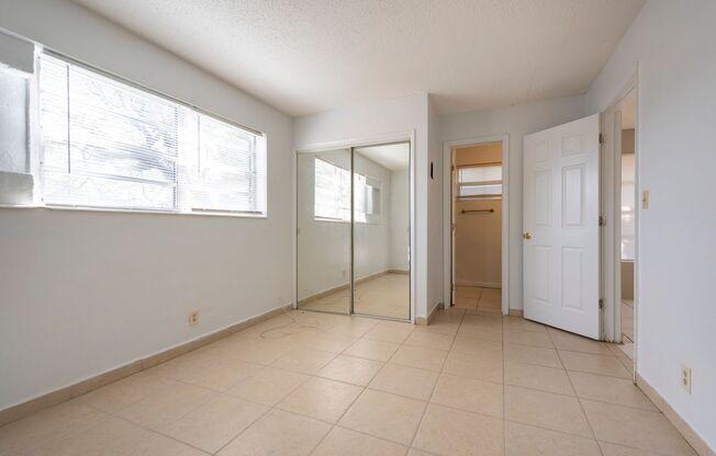 1 bed, 1 bath, 700 sqft, $1,450, Unit 5