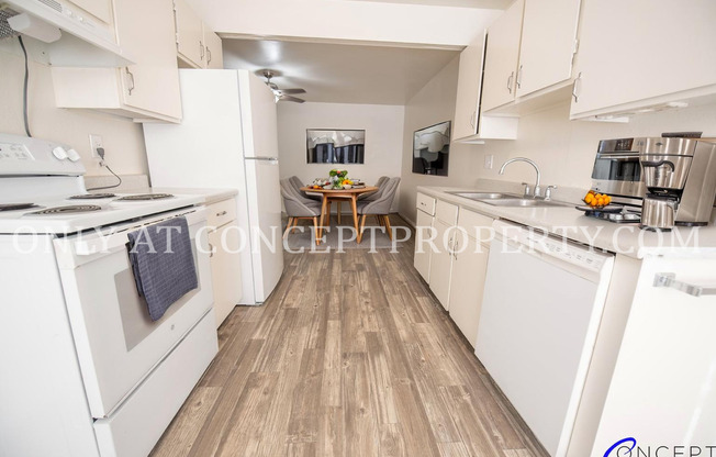 2 beds, 1 bath, 810 sqft, $1,399, Unit 23