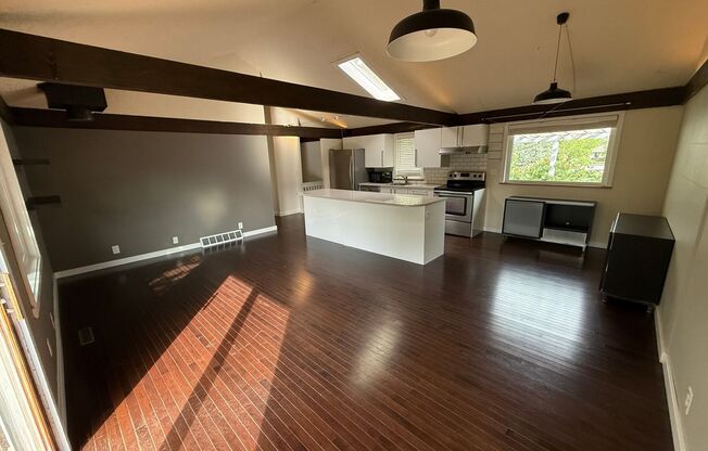 July 2026!!! Great house in S Boulder on quiet cul de sac