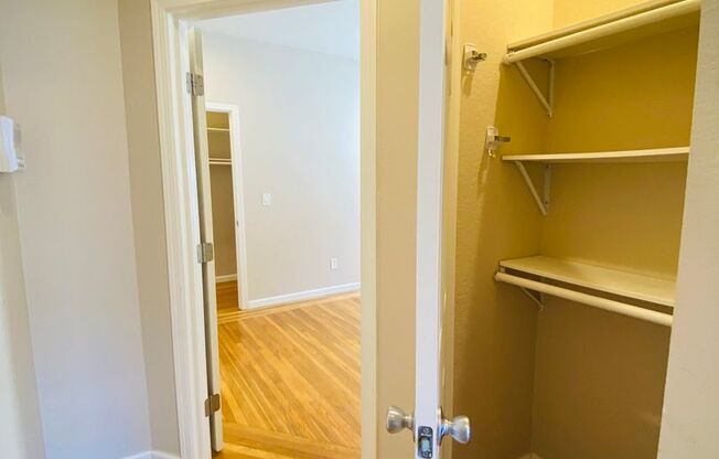 1 bed, 1 bath, 550 sqft, $1,695, Unit 302