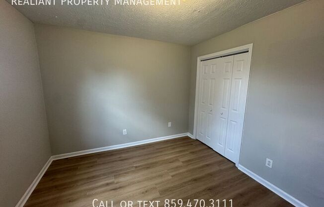 425 LENNEY DR