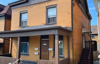 3 Unit Apartment Building in the Heart of the Bellevue area of Pittsburgh