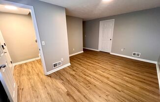 2 beds, 1 bath, $1,495