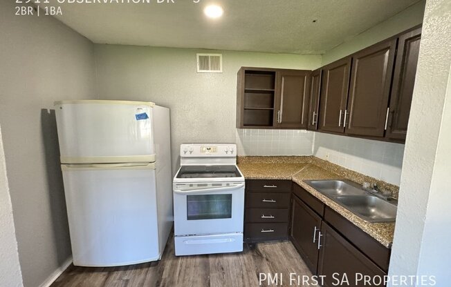 2911 OBSERVATION DR