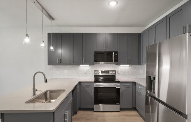 Studio, 1 bath, 646 sqft, $1,575