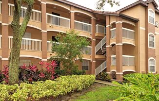 Lovely 2 bedroom 2 bath Condo in Audubon Villas in Hunter's Creek