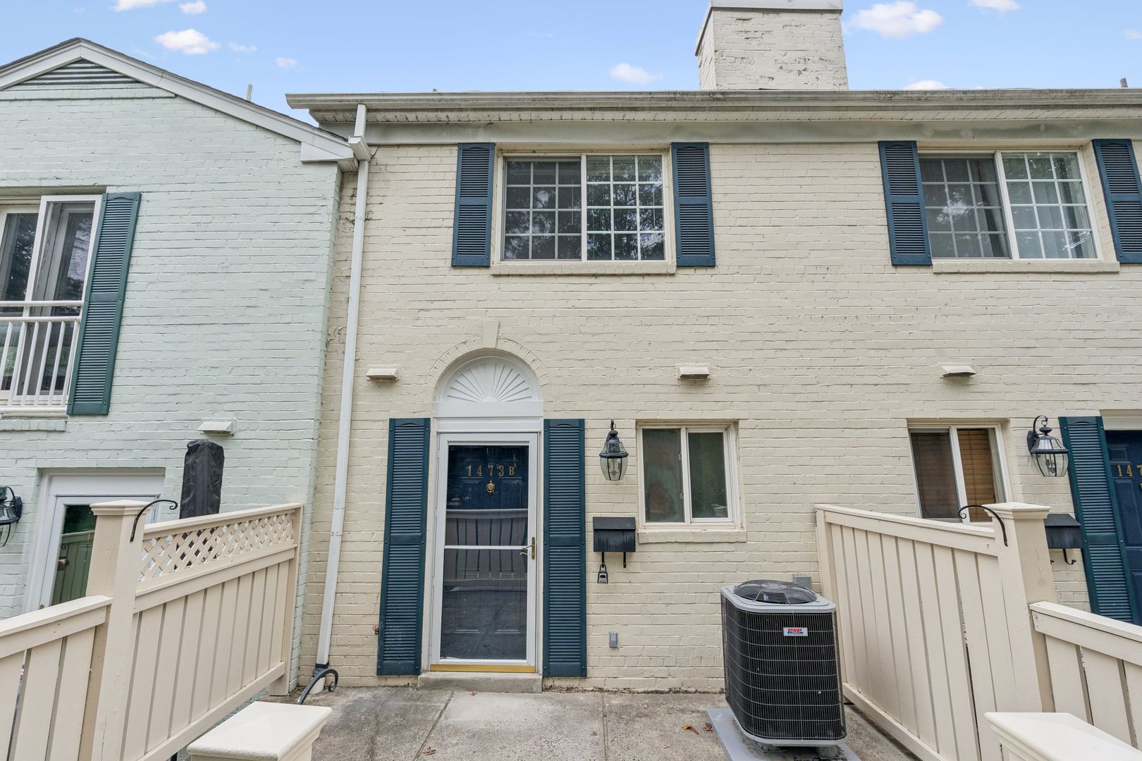 Welcome to the newly renovated 1473-B N Van Dorn St!