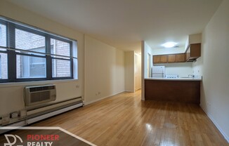 660 W Wrightwood Ave