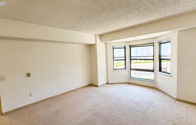 988 Franklin Street. Apt. #627
