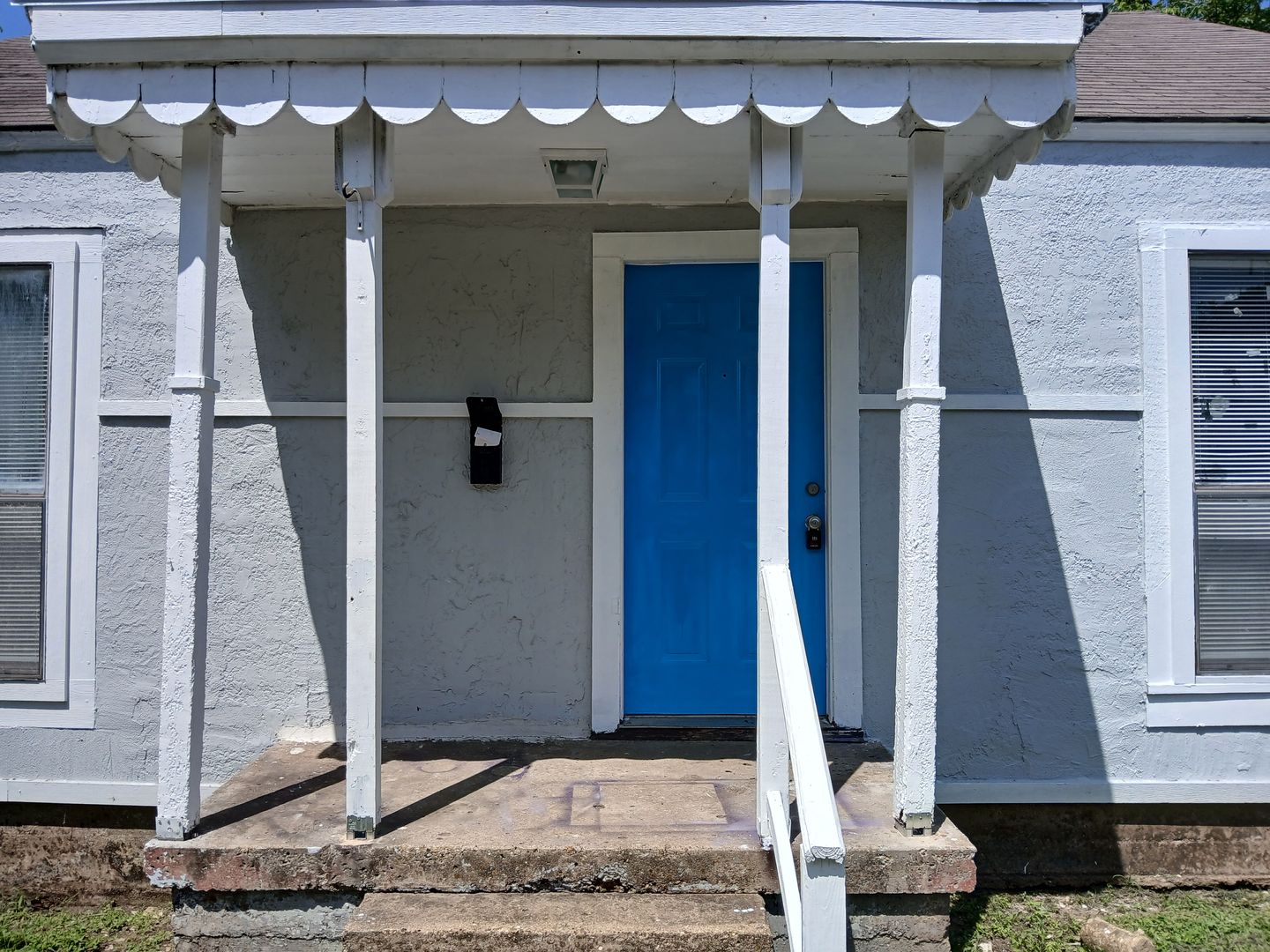 2 Bed 1 Bath One Story House in Dallas
