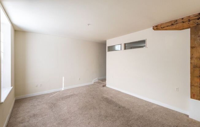 1 bed, 1 bath, 511 sqft, $1,375, Unit APT 105