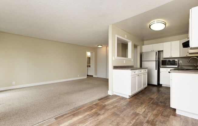 1 bed, 1 bath, 675 sqft, $1,925, Unit 224