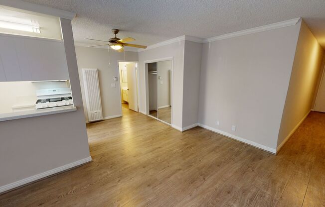 1 bed, 1 bath, 725 sqft, $1,825, Unit 115