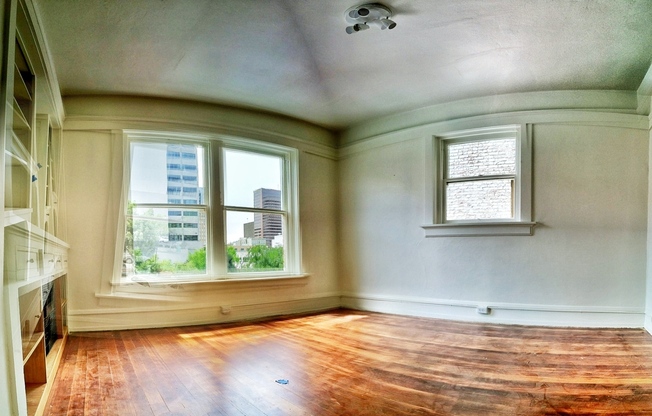 Studio, 1 bath, 264 sqft, $1,450, Unit 402