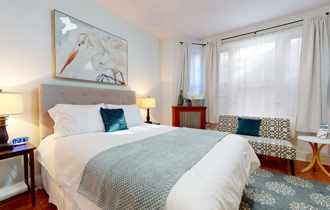 Studio, 1 bath, 450 sqft, $3,800, Unit B4