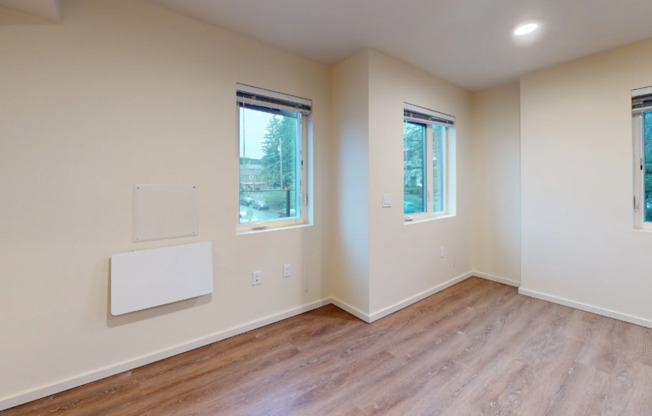 Studio, 1 bath, 175 sqft, $1,450, Unit 301