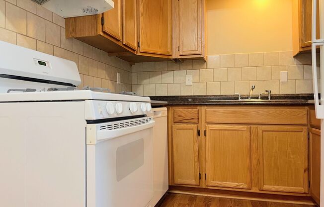576 Taunton Place