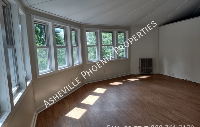 25 HOWLAND RD