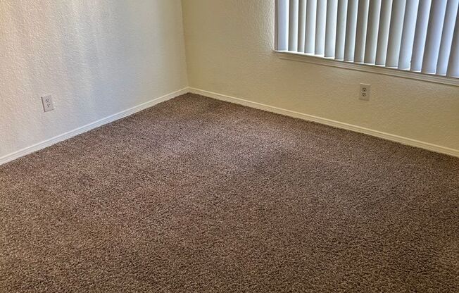 2 beds, 2 baths, 957 sqft, $1,015, Unit 59