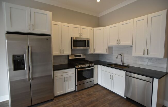 1 bed, 1 bath, 725 sqft, $2,750, Unit 927-503