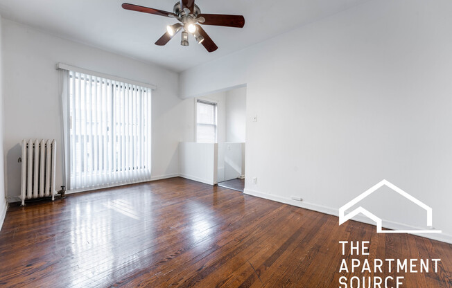 3026 N Halsted St, Chicago IL