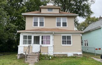 1912 Wheeler St
