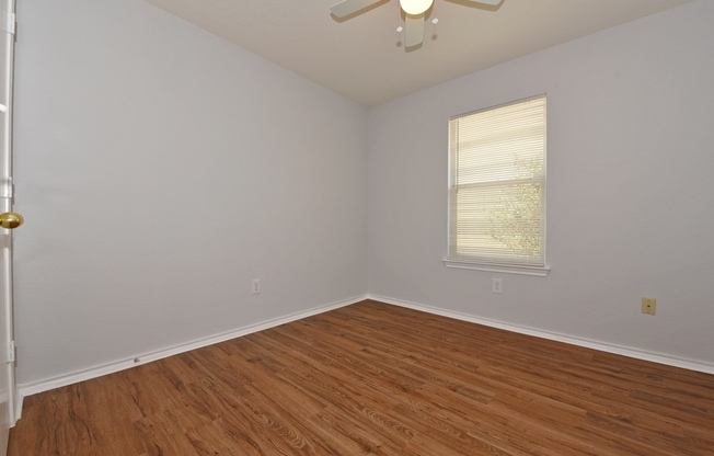 3 beds, 2 baths, $1,575