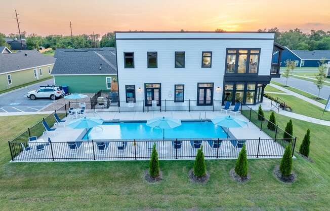 Outdoor pool at Hawthorne Heights in Bentonville, AR