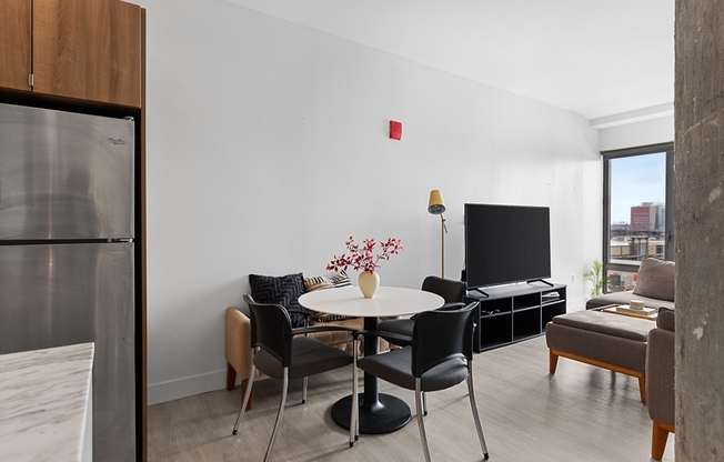 9 Medford St 408