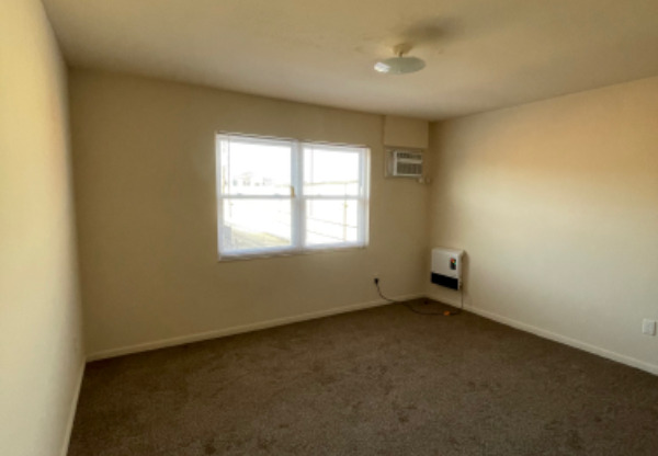1340 King Ave 305