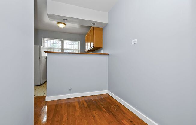 Studio, 1 bath, $1,150, Unit 3757-GS