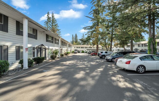 1 bed, 1 bath, 620 sqft, $1,250, Unit 29