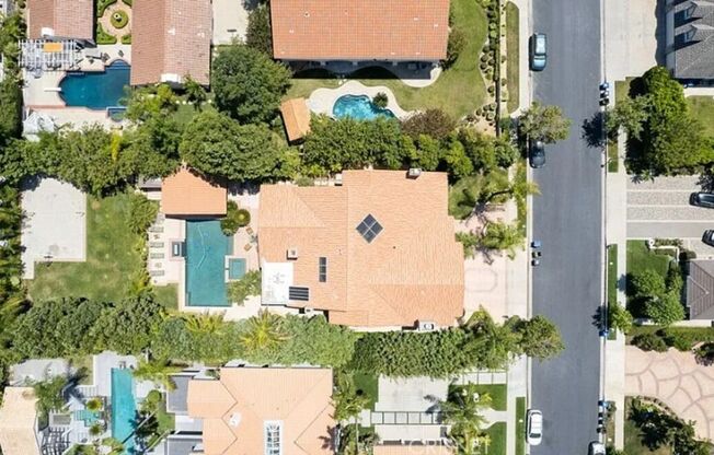 10214 CANDLEBERRY LN