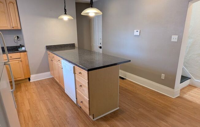 2 Bedroom 1 Bathroom Single Family Home (South Side Flats)