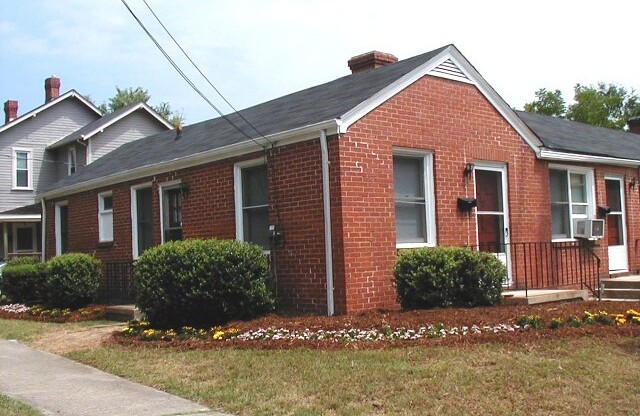1206 Green