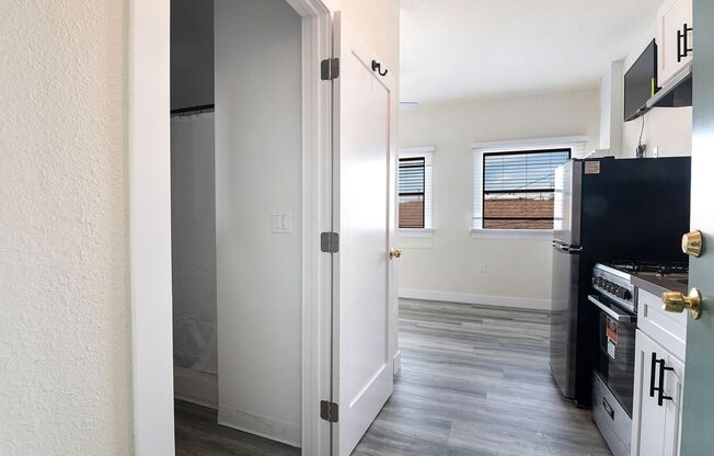 27th Street Apartments