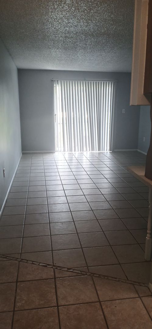 Conway Club Apartments