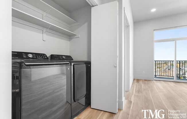 2 beds, 2 baths, 792 sqft, $1,800, Unit 111