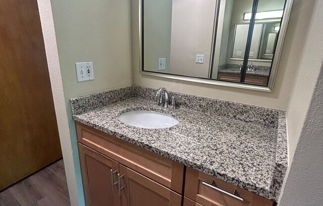 1 bed, 1 bath, 939 sqft, $2,195, Unit 101